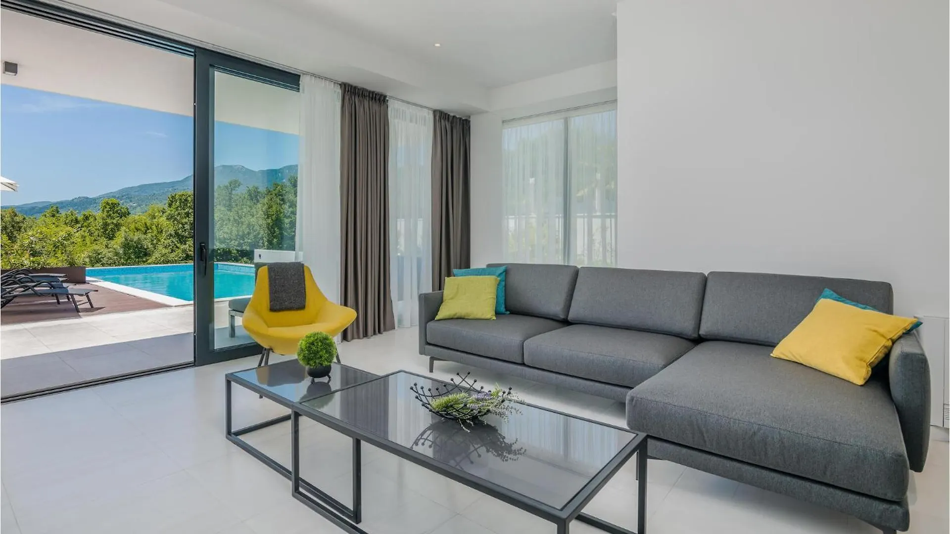 Gorgeous Home In Veprinac With Wifi קרואטיה